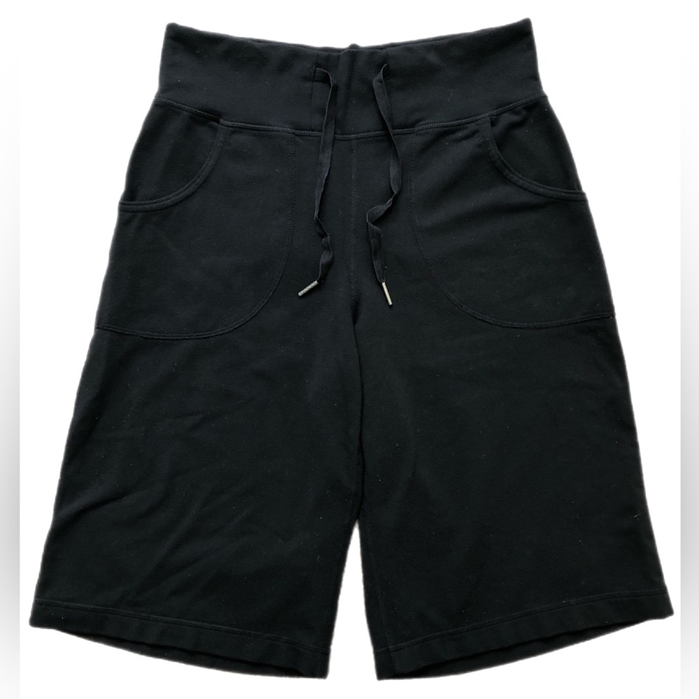 Lululemon Classic Be Still Bermuda Lounge Shorts